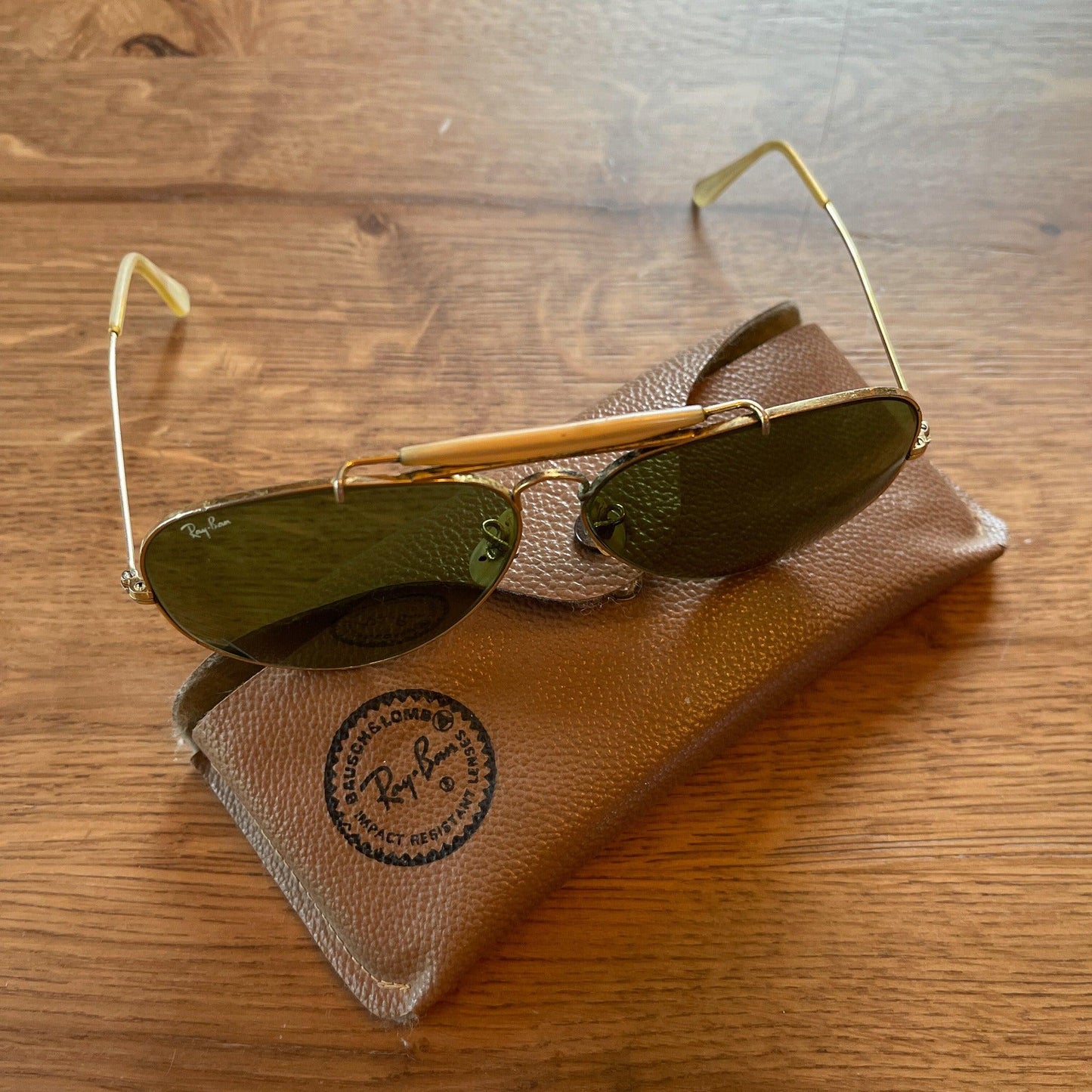 Vintage Ray-Ban zonnebril - Bamestra Curiosa