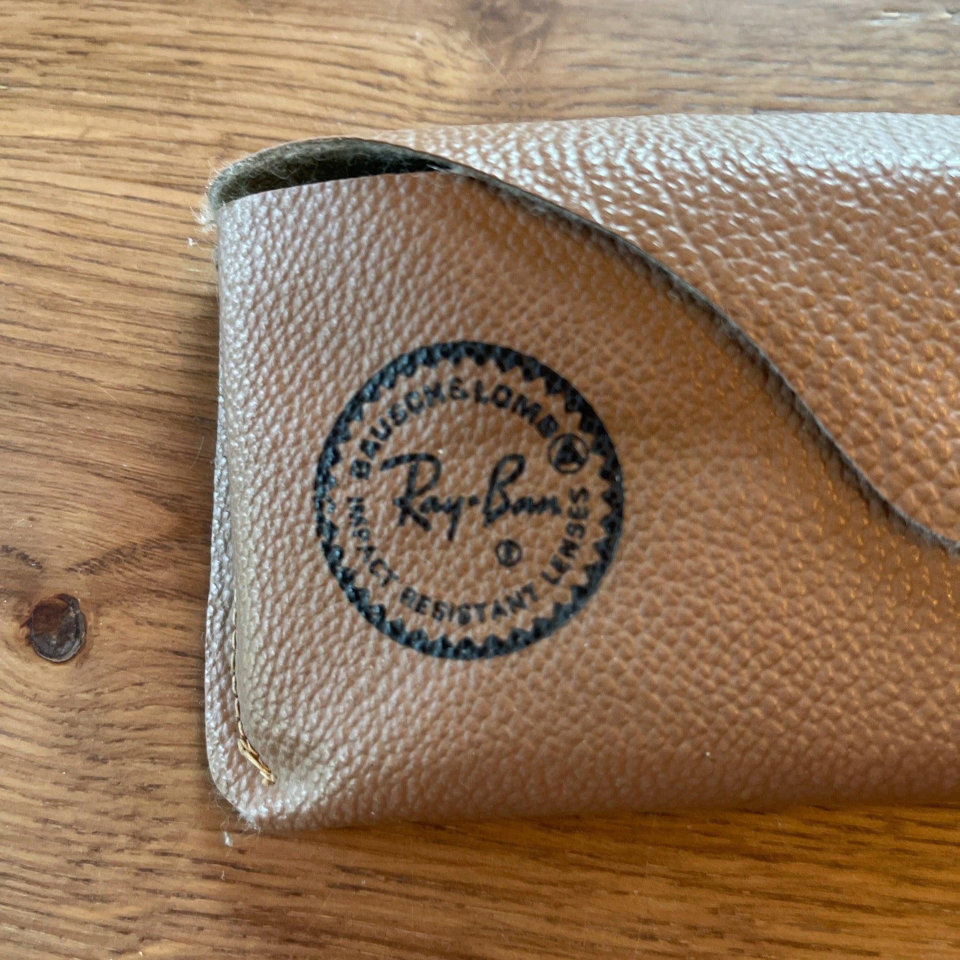 Vintage Ray-Ban zonnebril - Bamestra Curiosa