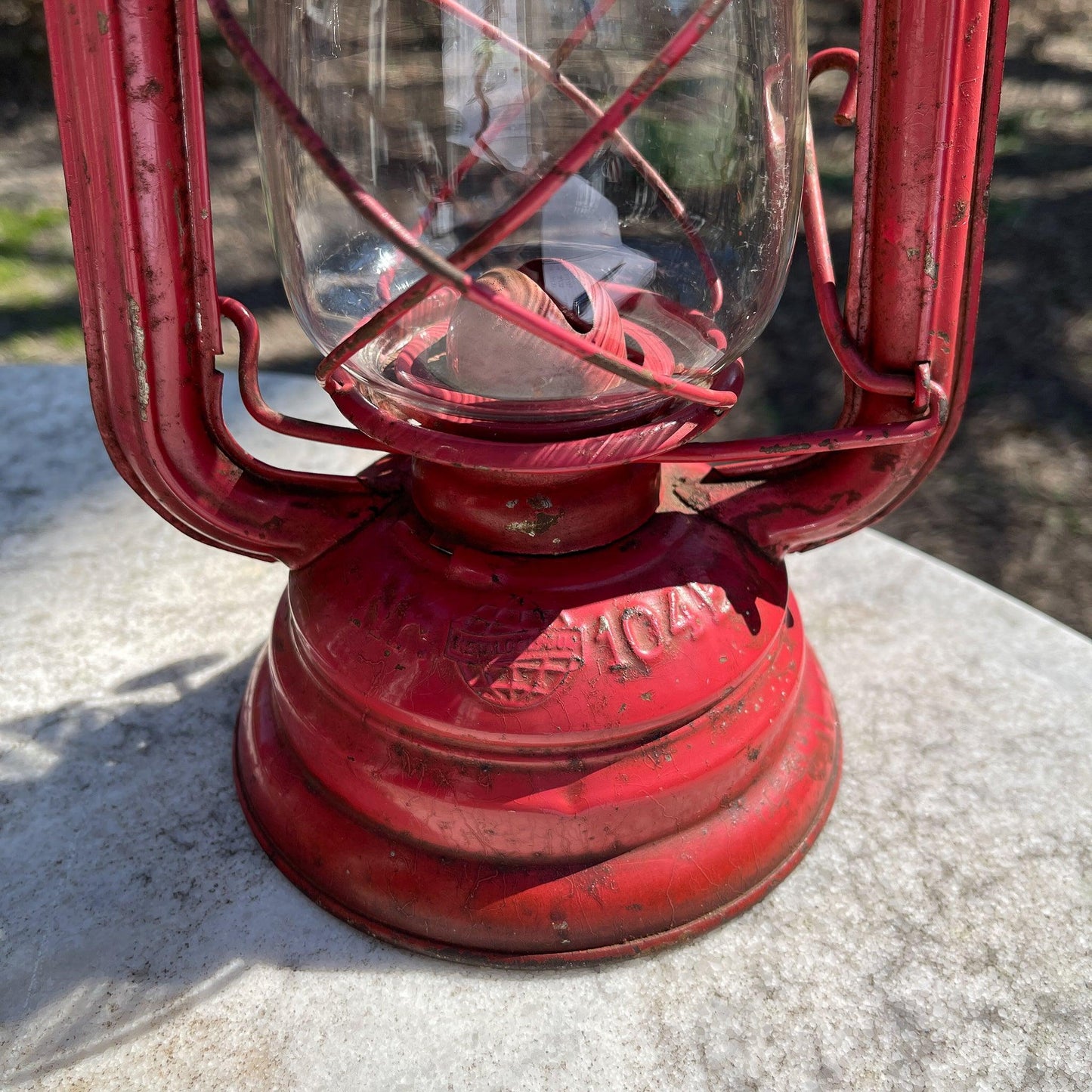 Vintage stormlantaarn petroleum lamp No 104 E - Bamestra Curiosa