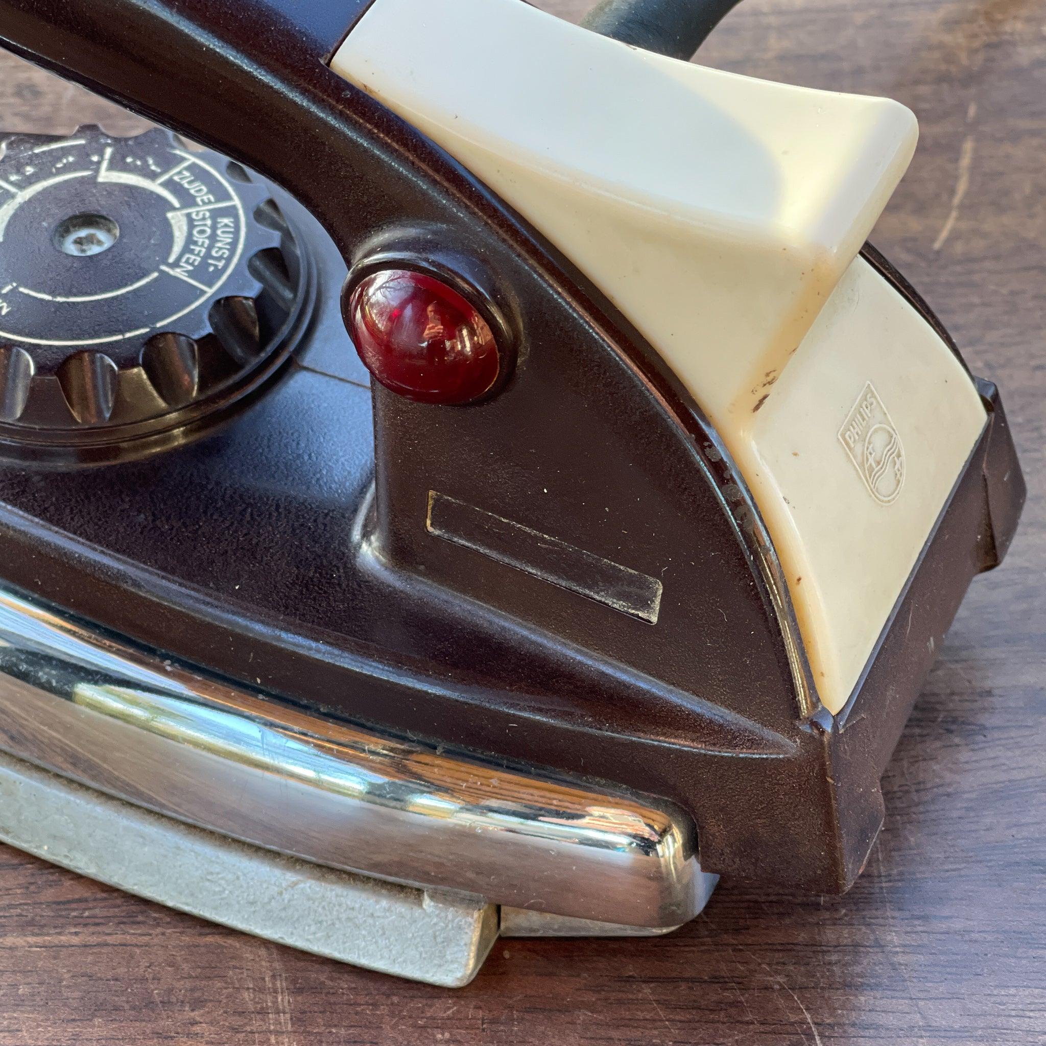 Vintage Strijkijzer van Philips - The Collectionist
