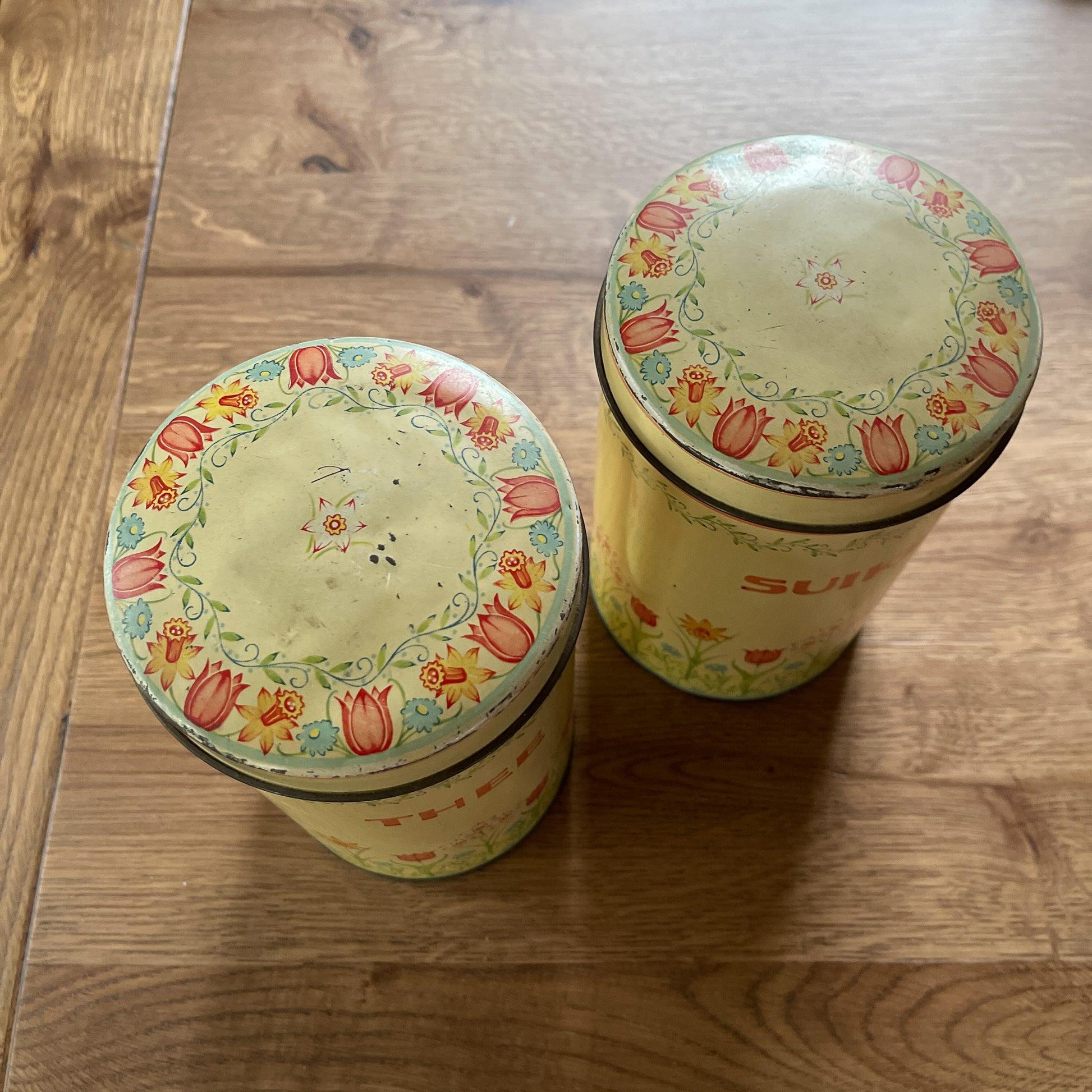 Vintage thee en suiker blikken - Bamestra Curiosa