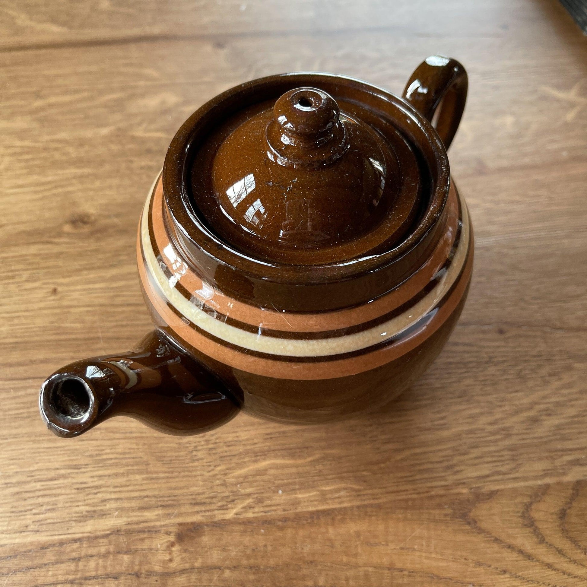 Vintage theepotje - Bamestra Curiosa