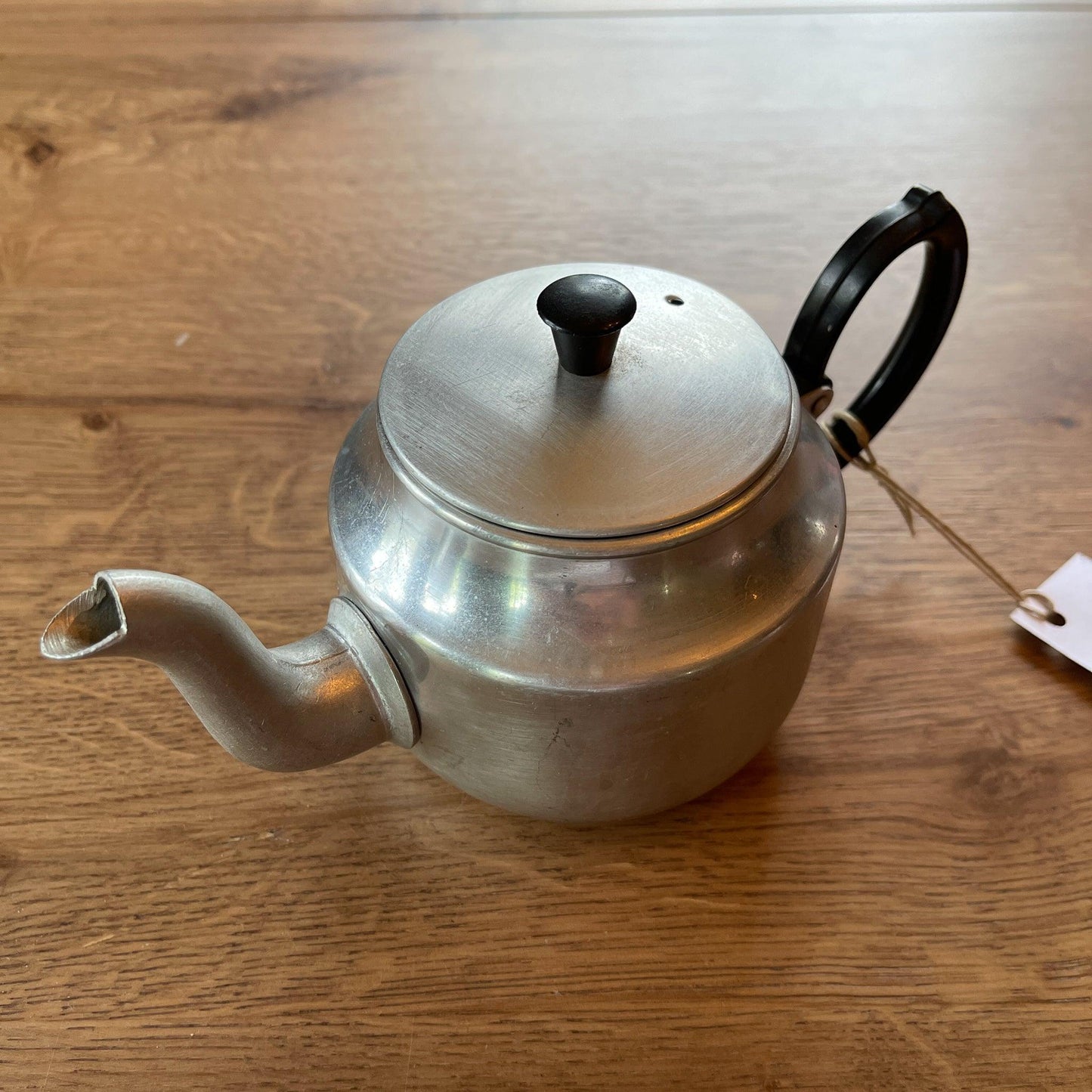 Vintage Tower brand theepot - Bamestra Curiosa