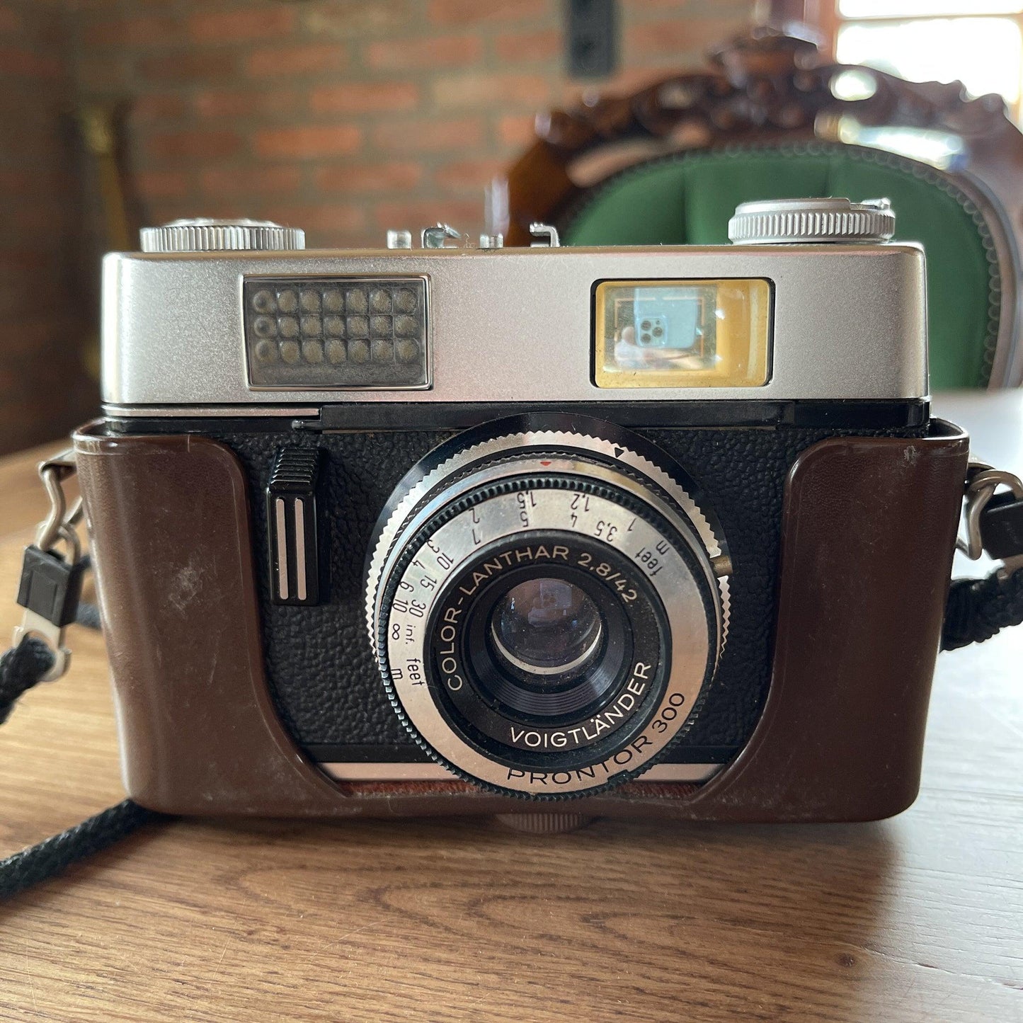 Voigtlander Vitoret D - Bamestra Curiosa