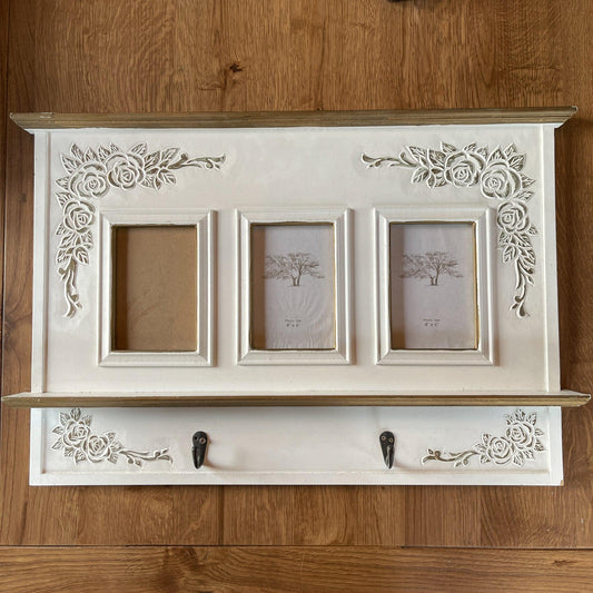 Wandbord met haakjes en wissellijstjes - Bamestra Curiosa