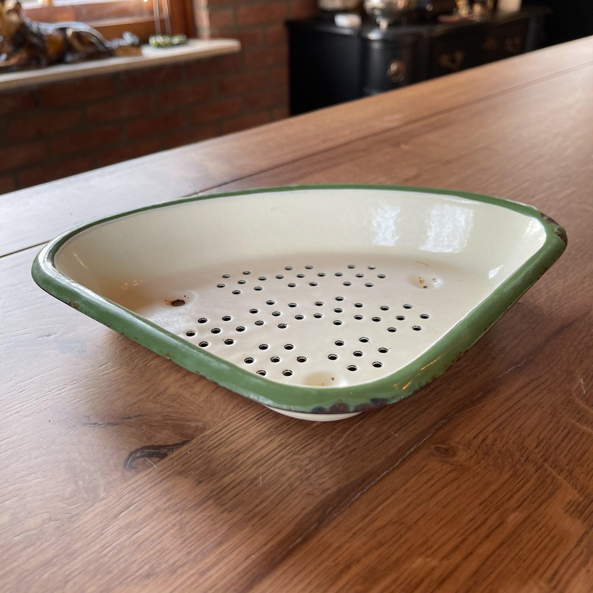 Wit groen geëmailleerd gootsteen afval bakje - The Collectionist