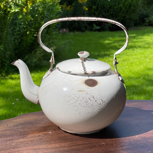 Witte emaille chocolade ketel - Bamestra Curiosa