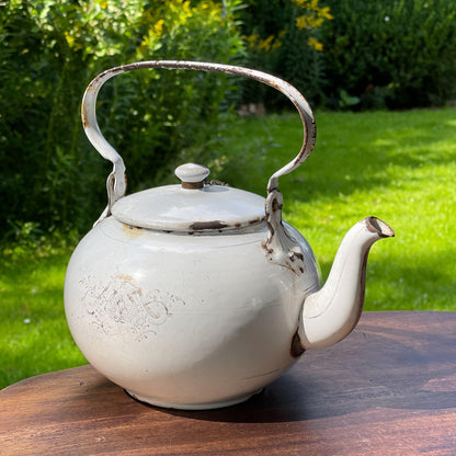 Witte emaille chocolade ketel - Bamestra Curiosa