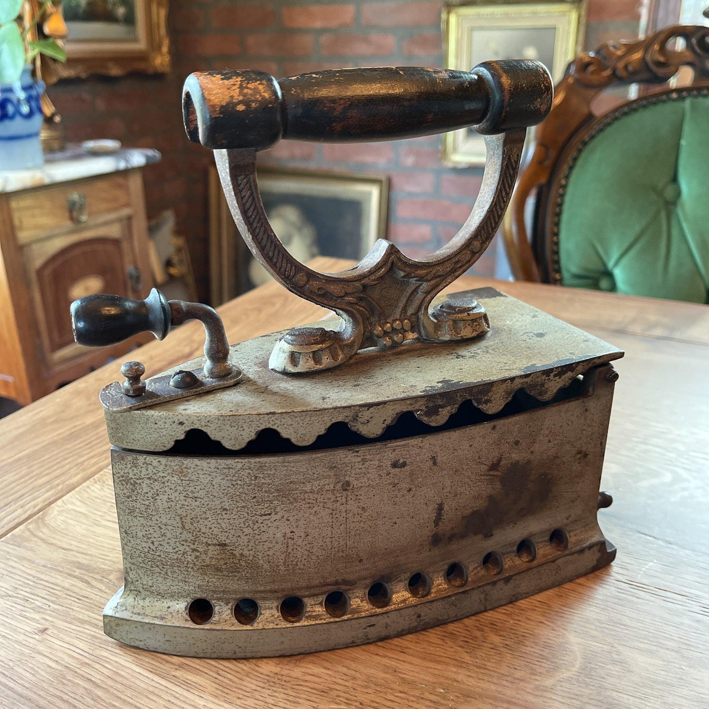 Zeer mooie antieke strijkijzer - Bamestra Curiosa